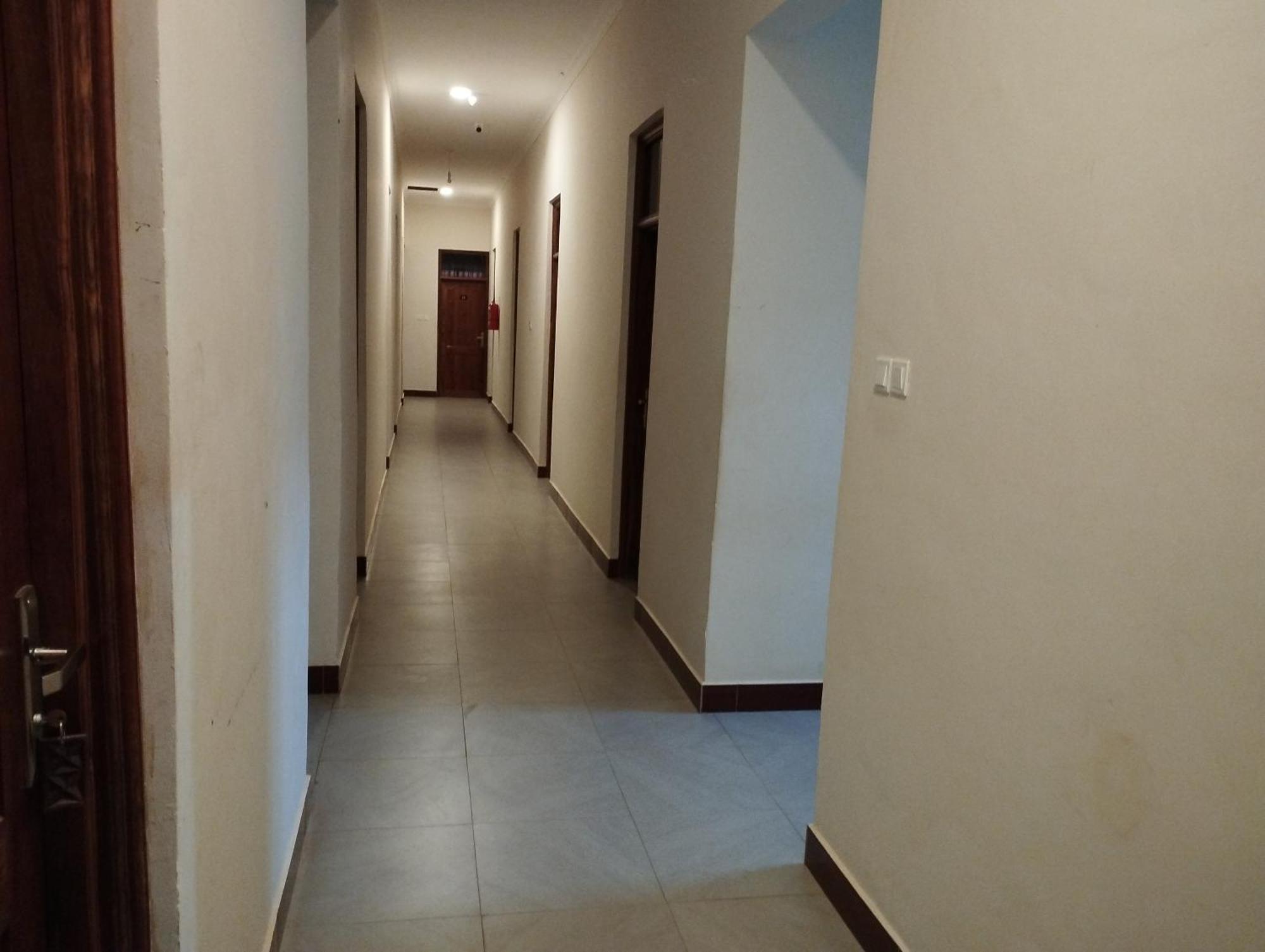 Lake Eyasi Safari Motel Mangola Экстерьер фото